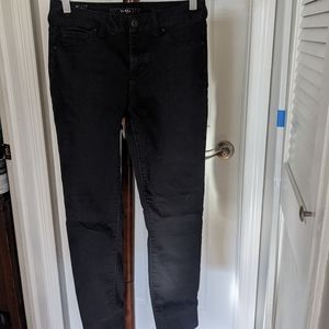 Southern Style Black Skinny Jeans